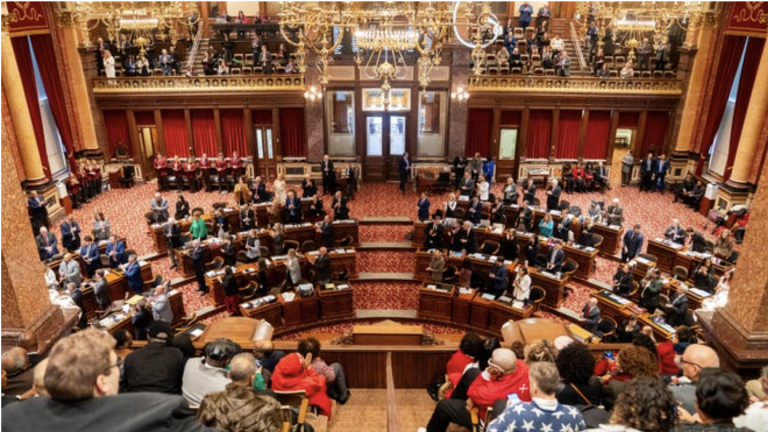 Iowa House advances bill restricting WIC by immigration status